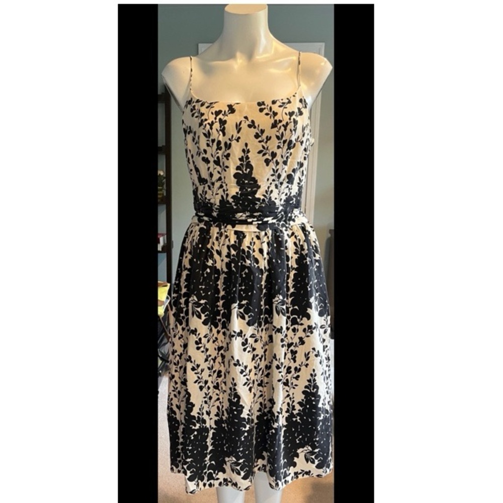 Ann Taylor Elegant Black and White Floral Dress